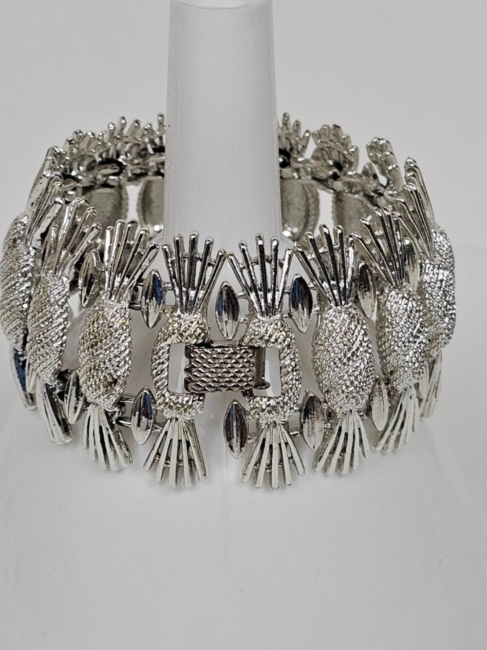 Vtg Sarah Coventry Silver Tone Bracelet Simply Elegant Pineapple Chunky Link 60s - Picture 3 of 13